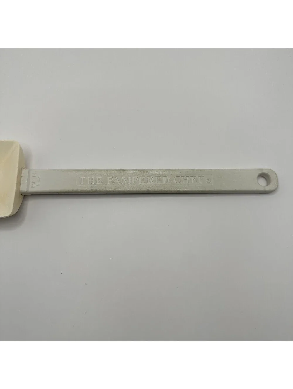 Pampered Chef Mix ‘N Scraper Large Silicone Spatula White USA Heat Resistant 12”